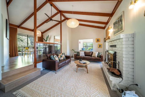 Adelaide Hills Retreat - Surrounded By Nature - Accommodation Australia 3