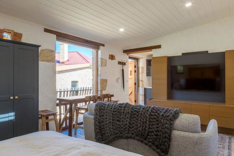 A Romantic Uraidla Studio - Accommodation Australia 1