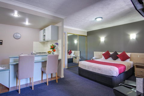 Albion Manor - Accommodation Australia 1