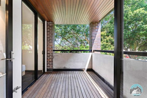 Aircabin - Five Dock - Stylish 2-Bed Apt Near Bay - Accommodation Australia 3