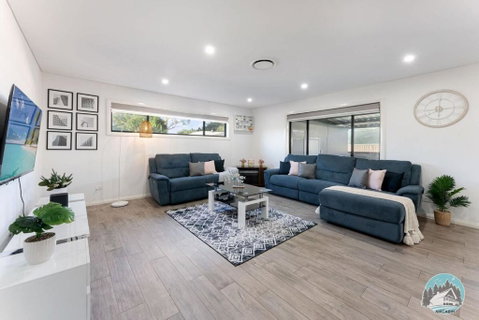 Aircabin - Guildford - 3 Beds Spacious House - Accommodation Australia 0