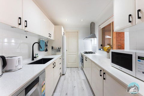 Aircabin - Seven Hills - Lovely - 3 Beds Townhouse - Accommodation Australia 2