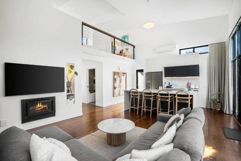 Aireys Inlet Getaway - Accommodation Australia 0