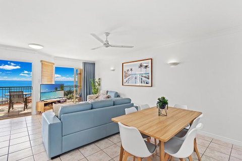 Airlie Hasta Manana - Local Tourism 1