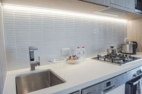 AirTrip Apartments On Tribune Street - Accommodation Australia 1