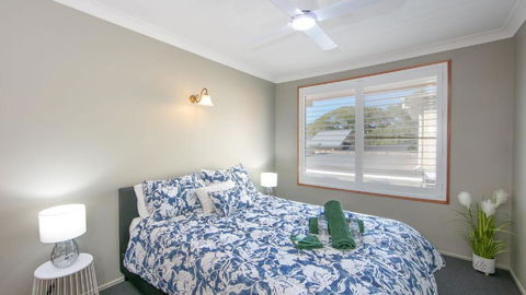 Akuli By The Sea - Unit 1 - FNHolidays - Accommodation Australia 4