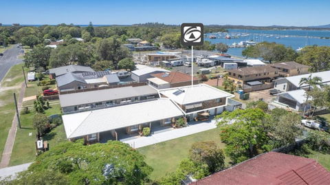 Akuli By The Sea - Unit 1 - FNHolidays - Accommodation Australia 3