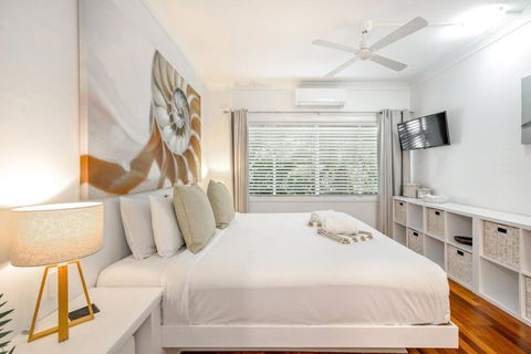 Alamanda At Palm Cove Directly On The Beach - Accommodation Australia 2