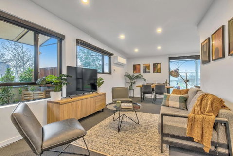 Alameda Apartment St Kilda By Ready Set Stay - Local Tourism 1