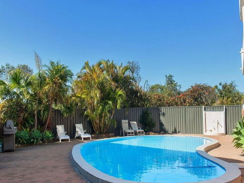 Albacore 7 Waterfront Unit - Accommodation Australia 4