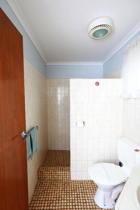 Albatross Motor Inn - Accommodation Australia 4