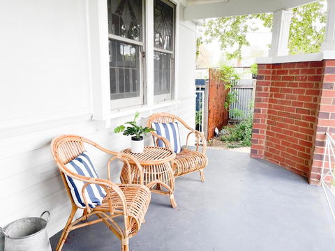 Albury Street Hideaway - Accommodation Australia 4