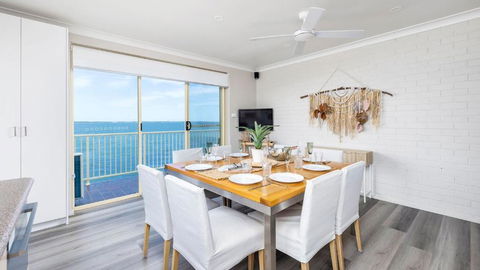 Alcheringa - Units 3 & 4 32 Sandy Point Rd - Accommodation Australia 1