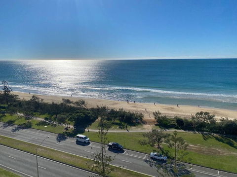 Alex Beachfront 3 Brm Apartment - 9th Floor - Accommodation Australia 0
