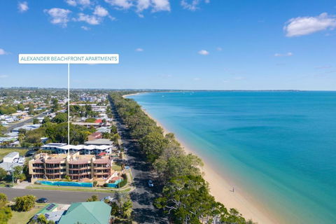 Alexander Beachfront Apartments - Accommodation Australia 1