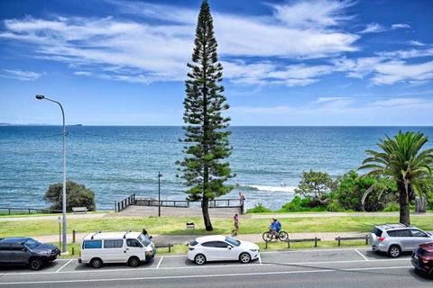 Alexandra Headland Ocean Dream - Stunning View ZA6 - Accommodation Australia 4