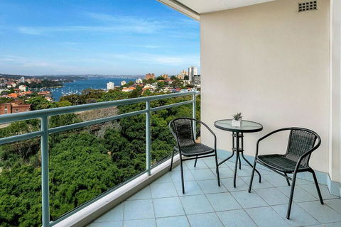 ALF49-Huge 2BR Penthouse Style, Great Water Views - Accommodation Australia 0