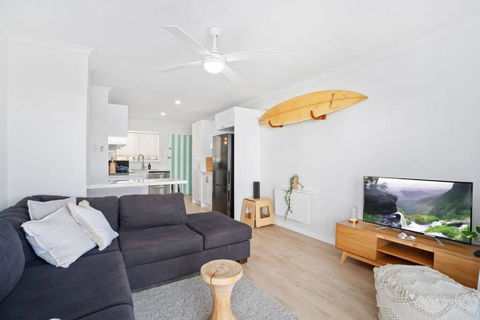 Alfred Street - Hosted By Burleigh Letting - Accommodation Australia 1