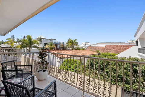 Alfred Street - Hosted By Burleigh Letting - Accommodation Australia 2