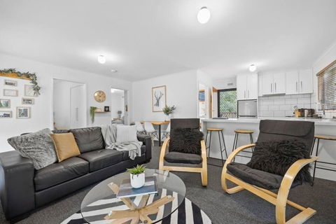 Algona Views - Accommodation Australia 0