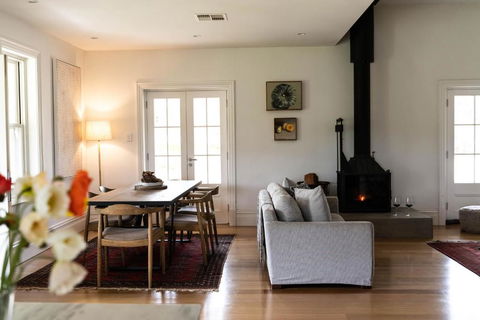 Alkina Old Quarter Luxury Accommodation - Accommodation Australia 1