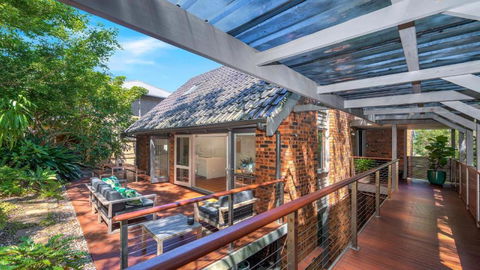 Allure - Bay Views And Wifi - Accommodation Australia 3