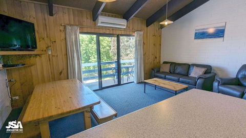 Alpha Centauri 8 - Accommodation Australia 1