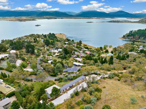 Alps Lakeview Lodge - Accommodation Australia 1