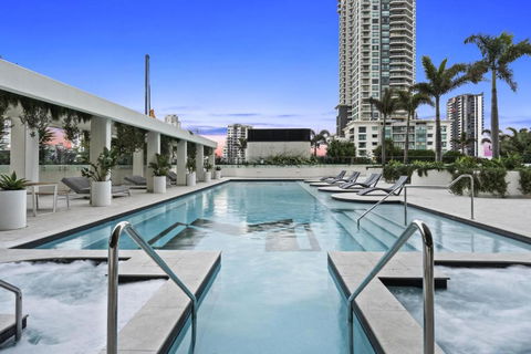 ALTITUDE Ocean Suites - SPECTACULAR, Unmatched Views & Luxury Accommodation - Accommodation Australia 0