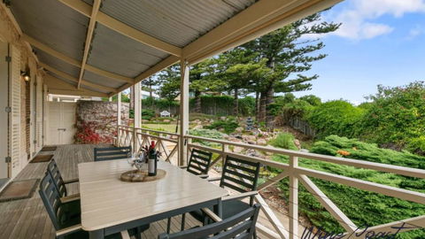 Alton House By Wine Coast Holidays - Accommodation Australia 2