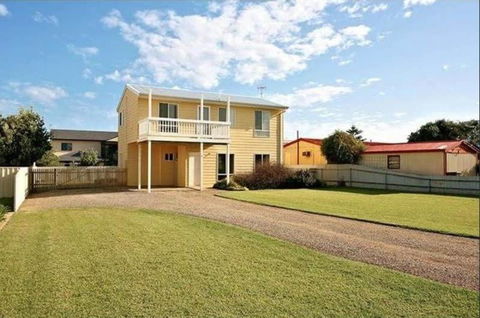 Alton Seas 67 Hargreaves Rd Middleton - No Linen Included - Accommodation Australia 1