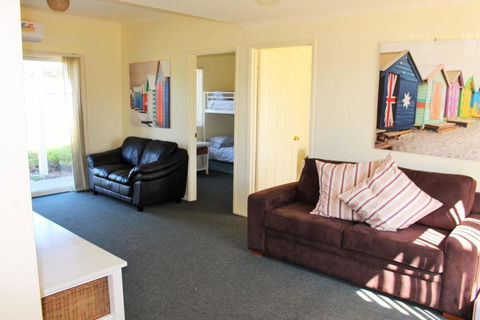 Alton Seas 67 Hargreaves Rd Middleton - No Linen Included - Accommodation Australia 4