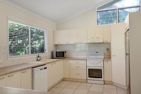 Amaroo House - Accommodation Australia 3