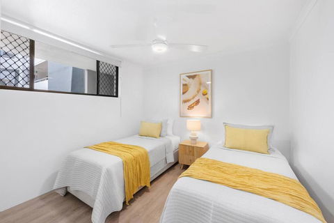 Amazing Beach View And Perfect Location Kirra - Accommodation Australia 2