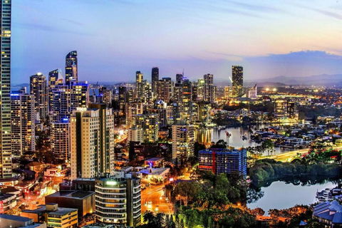 Amazing Location At Circle On Cavill - One Bedroom Self Contained Apartments - Privately Managed - Accommodation Australia 2