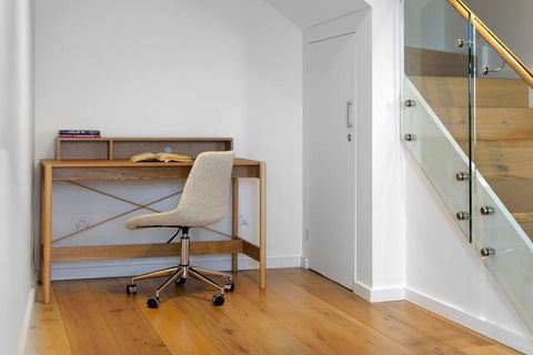 Amazing Penthouse In Waterloo - Accommodation Australia 2