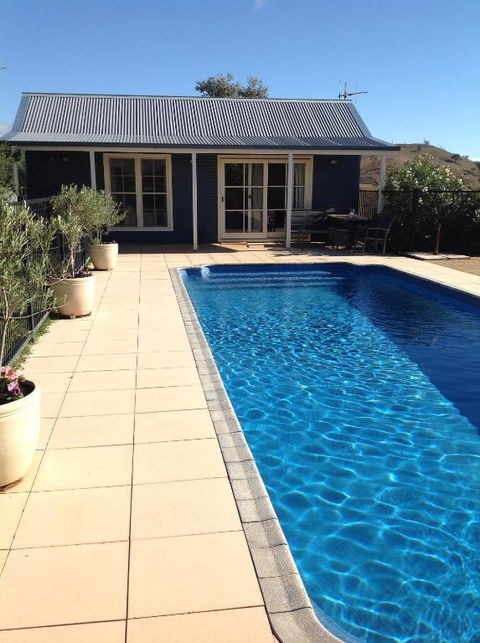 Amazing Views Pet Friendly Bed And Breakfast - Accommodation Australia 0