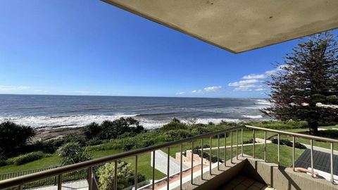 Amazing Views! Unit 3 Edgecliffe - Accommodation Australia 1