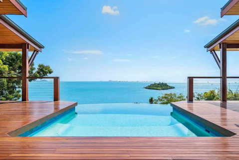Amazing Whitsunday Views At High Tide - Local Tourism 2