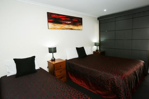 Amber Lodge Motel - Accommodation Australia 2