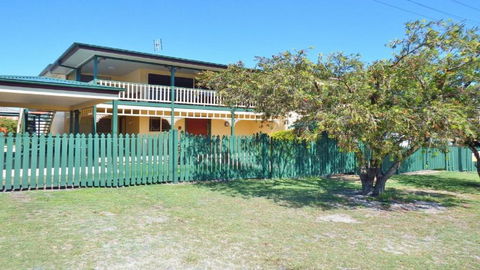 Amberlee House - Bring Your Own Linen - Accommodation Australia 1