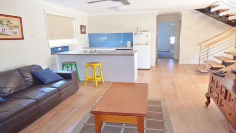 Amberlee House - Bring Your Own Linen - Accommodation Australia 4