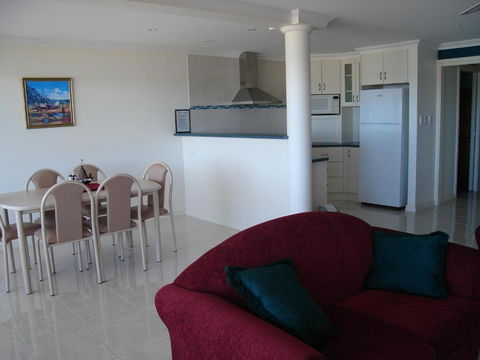 Ambience Apartments Apartment 2 - Accommodation Australia 4