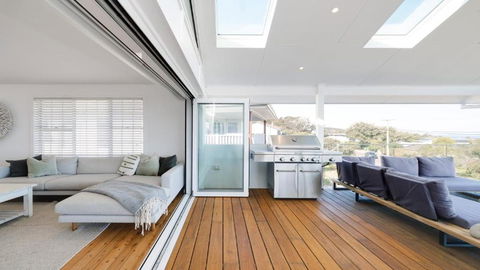 Ambleside By The Sea - Wifi Available - Accommodation Australia 4