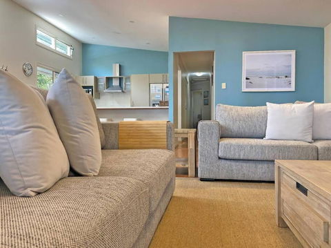 AMITY SEASIDE - Accommodation Australia 4