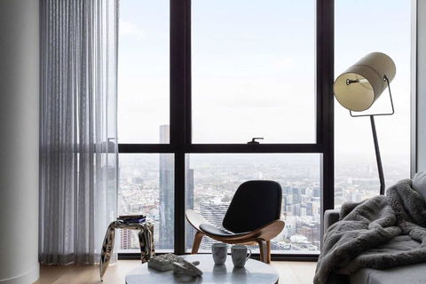 An Astonishing 3BR Apt At Sapphire By The Gardens - Accommodation Australia 0
