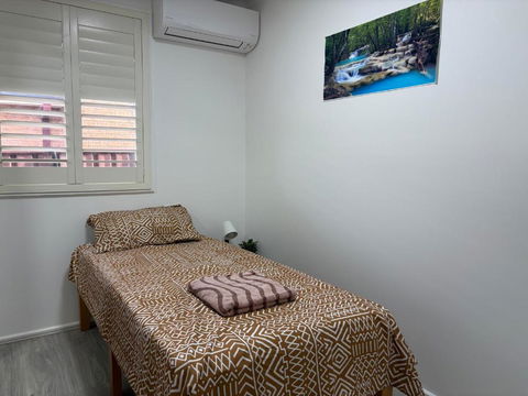 An Enchating And Enriching Home - Accommodation Australia 2