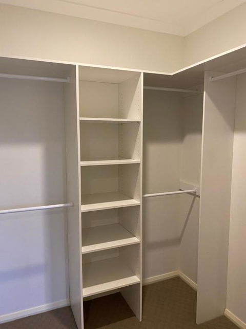 An Executive 3 Bedroom New House, All To Yourself - Accommodation Australia 4