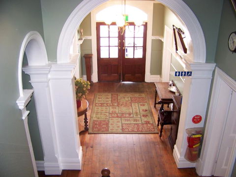 Anchorage Seafront Hotel - Accommodation Australia 2
