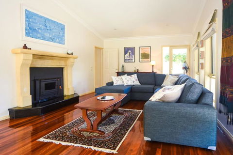 Anker - Accommodation Australia 4